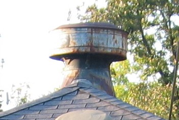 The spaceship atop the old roof (detail)